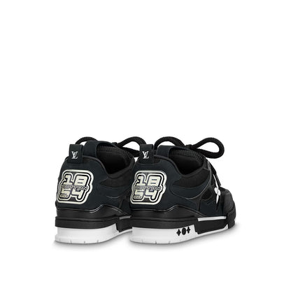 BLACK AND WHITE LV SKATE